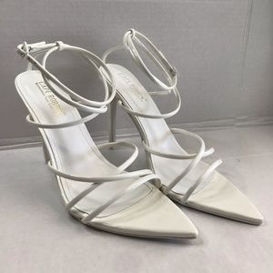 Cape Robbin White Pointed Toe Heels.